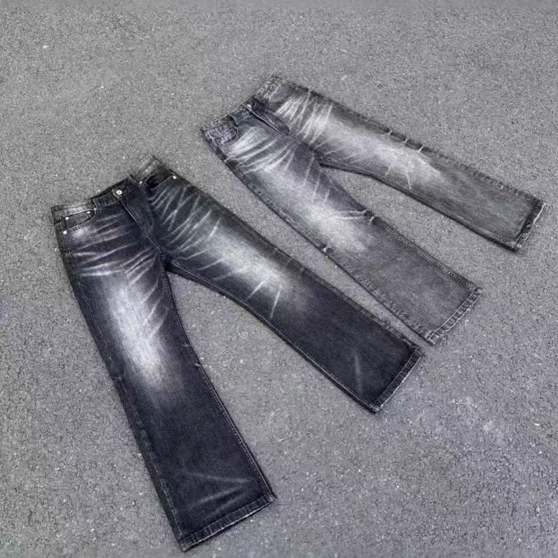 Vintage Whisker Wash Black Bootcut Jeans - Cleanfit High Street Style With Subtle Flare Silhouette