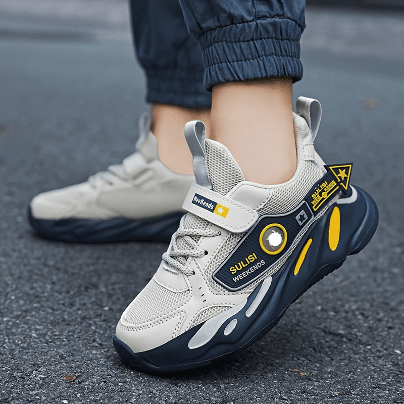 Breathable Non-Slip Boys Mesh Sneakers for Spring/Summer/Autumn