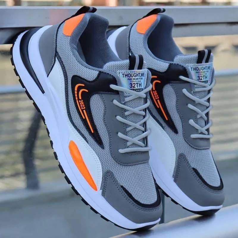 Men's Spring And Autumn New Large Size Sports Mesh Breathable Black Men's Casual Shoes