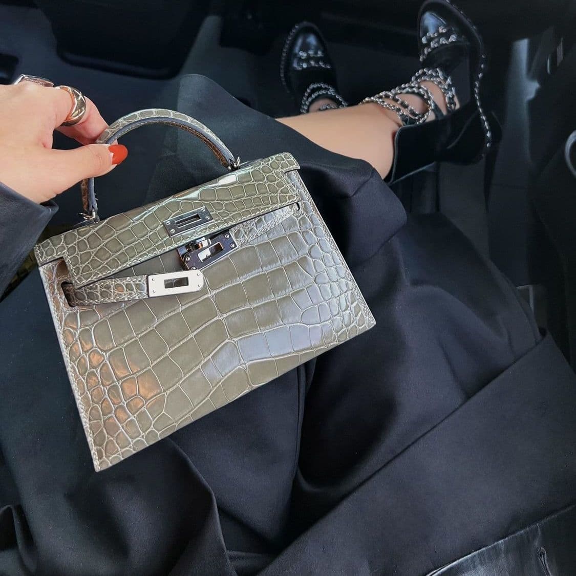 Sac Kelly Mini de deuxième génération pour femme, collection printemps 2026, sac à main bandoulière haut de gamme, léger et luxueux.