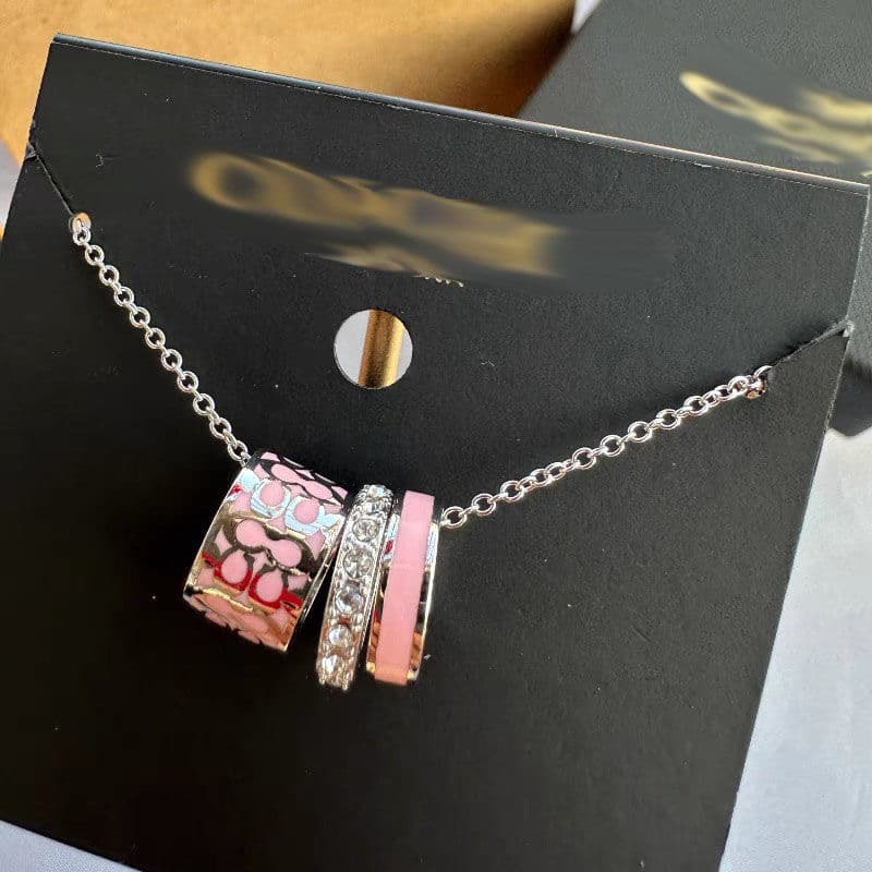 Collier COA à trois anneaux étroits série C, collier de clavicule en émail avec logo classique COA pour petite amie, cadeau 520