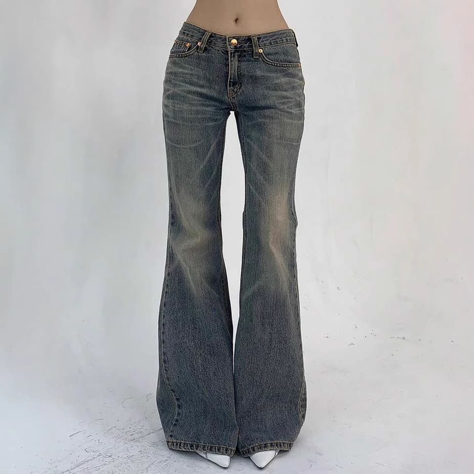Women's Clothing Denim Jeans Low Waist Vintage Washed Women's Low-Rise Bootcut Jeans - Retro Distressed Denim Pants With Straight Fit & Flared Hem