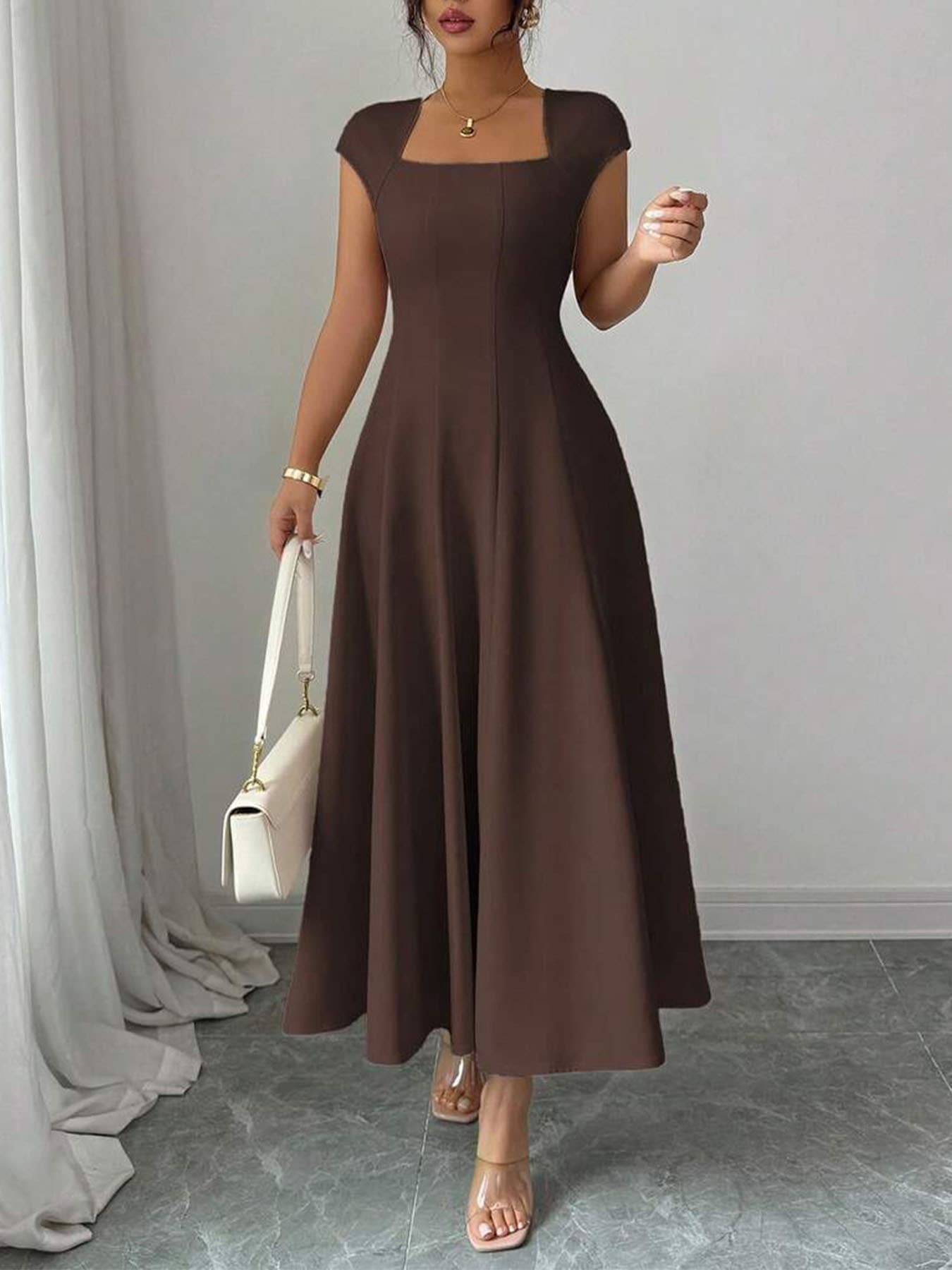 Robe longue élégante pour femme, col carré, manches courtes