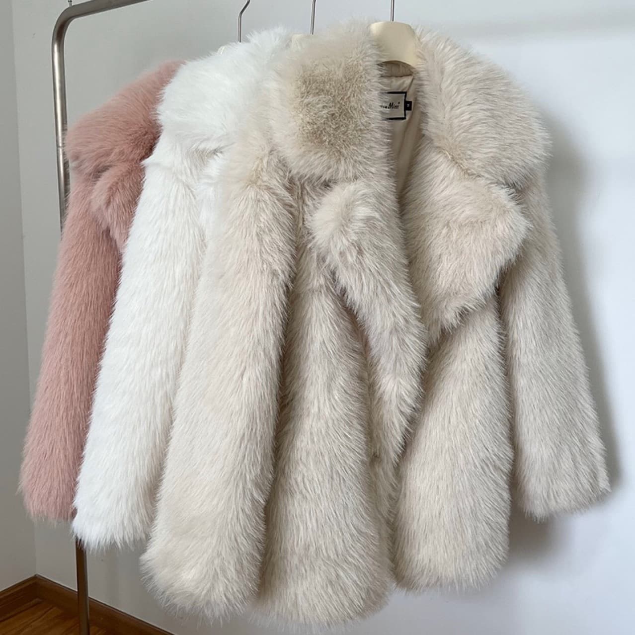 ​​Luxury Faux Fox Fur Coat – Mid-Length Plus Size Women’s Jacket (Apricot/White/Black/Brown, XS-XXL)​​