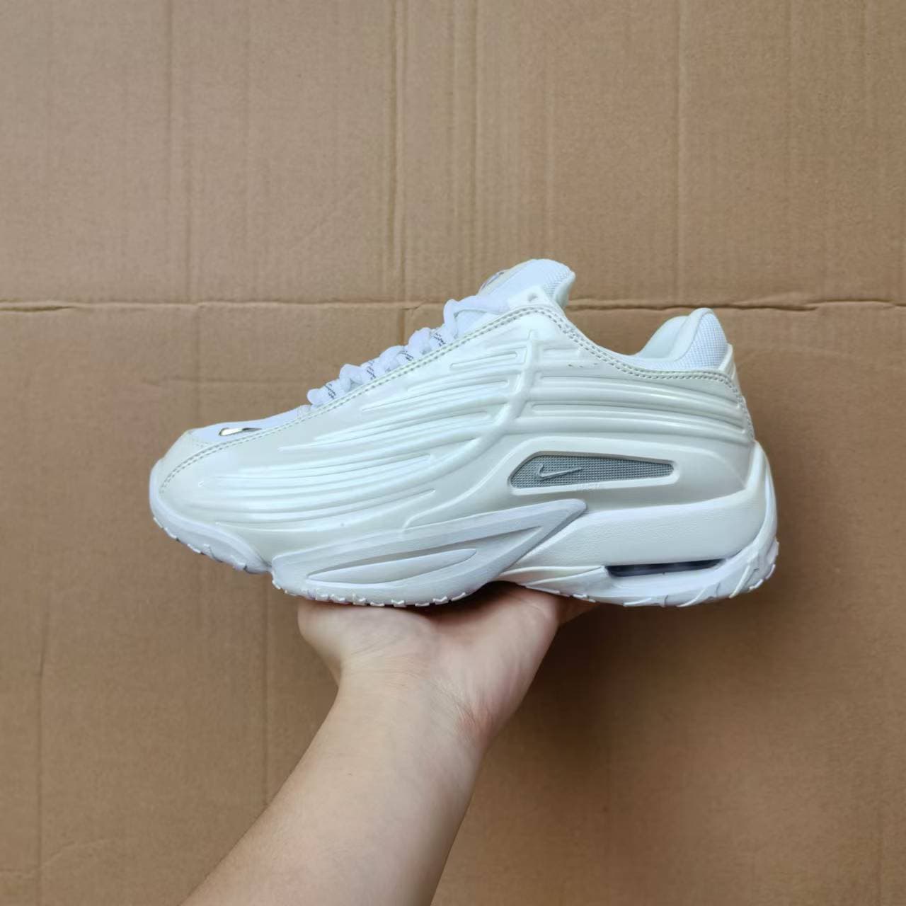 Chaussures décontractées tendance de créateurs de luxe, modèle bas à lacets, polyvalentes, unisexes, antidérapantes et amortissantes, idéales