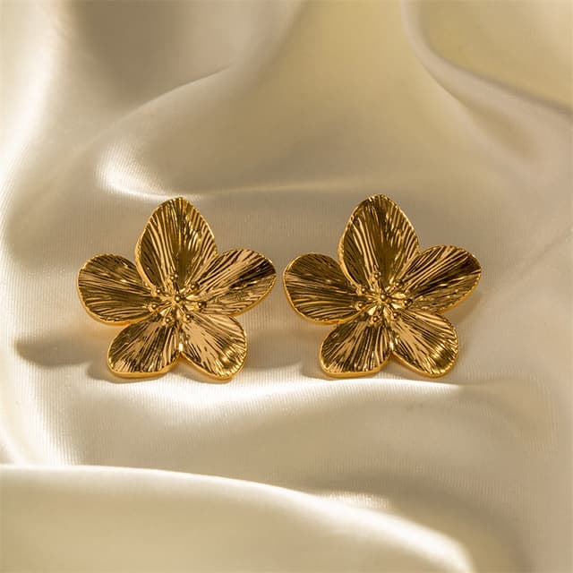 Gold Stud Earrings KWHY By Girl's Beauty Lab
