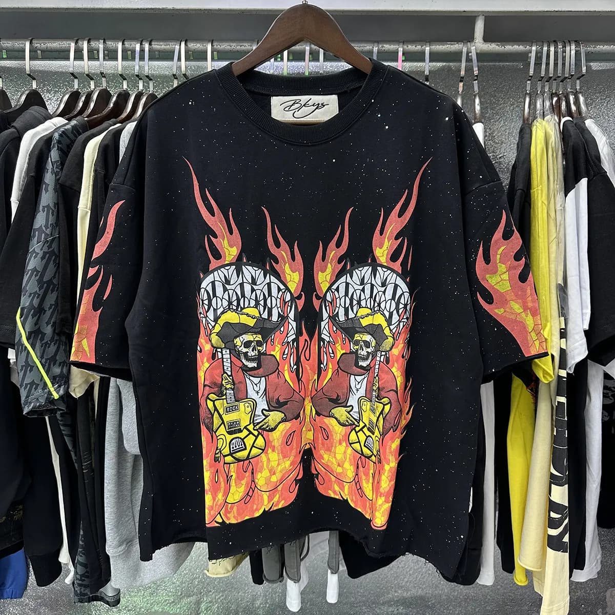 T-shirts pour hommes BKYS, imprimé losanges rétro graffiti squelette diable, coton noir délavé, manches courtes, coupe ample.