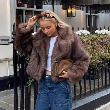 Women's Clothing Winter Faux Fur Coat Fashion Trendy Faux Fur Coat Short Jacket Winter Fashion Eco-Friendly Dyed Fox Fur-Like Coat With Pockets