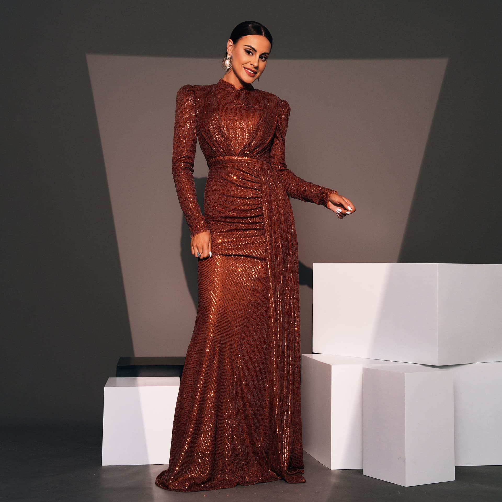 Women's Clothing Evening Dress Long Sleeve Temperament Round Neck Sexy Slim Long Sequin Banquet Bridesmaid Dress