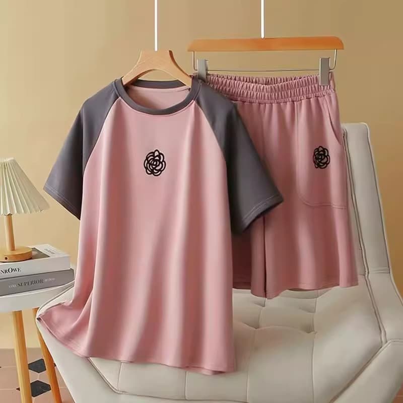 European Fashion Casual Sportswear Suits For Women Summer New Style Slim Loose Short Sleeved Shorts Two Piece Suit