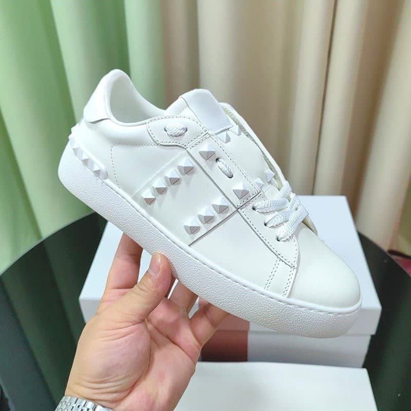 Chaussures de couple à lacets en cuir blanc pour hommes et femmes, nouvelle collection 2024
