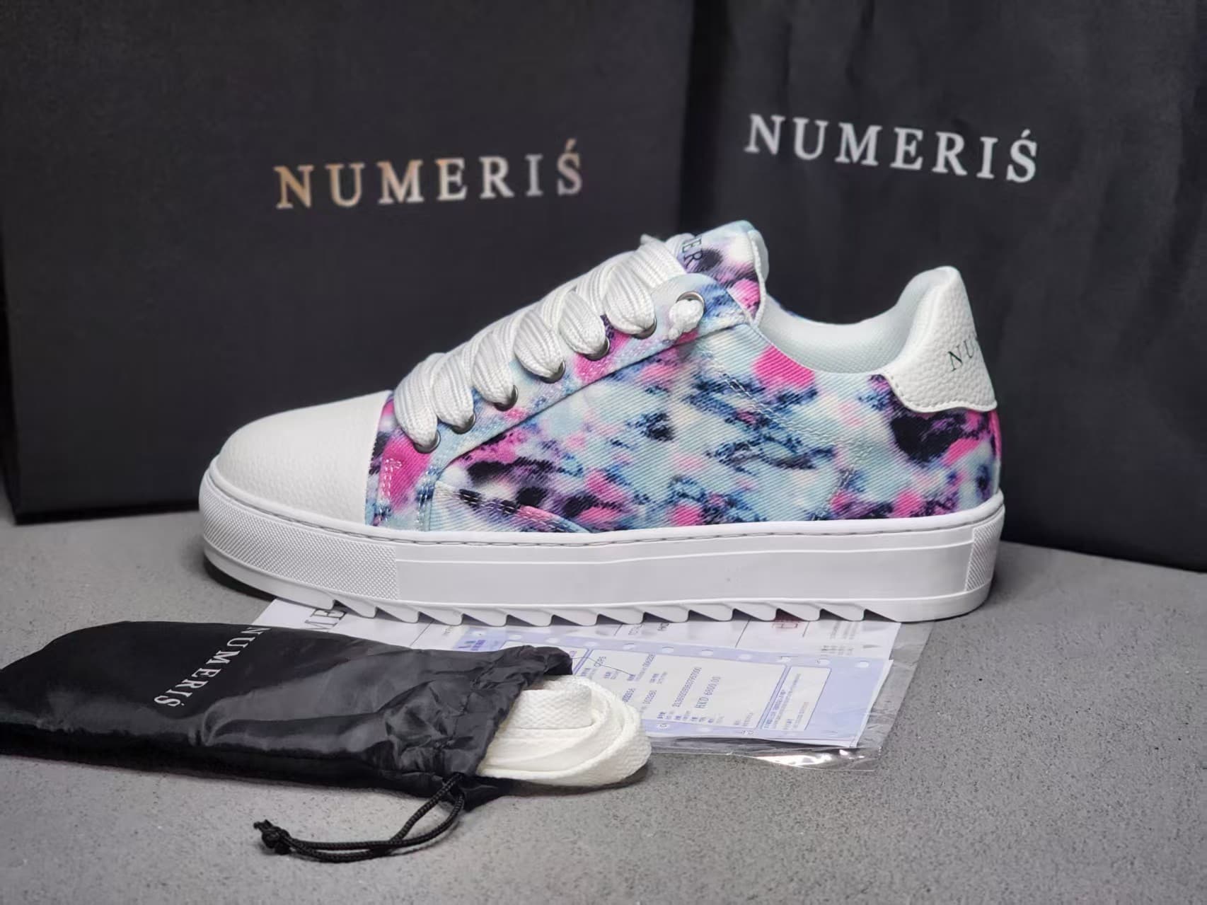 Putian Foreign Trade - Chaussures Numeris - Baskets blanches tendance et polyvalentes pour couples - Disponibles en stock - Chaussures pour hommes