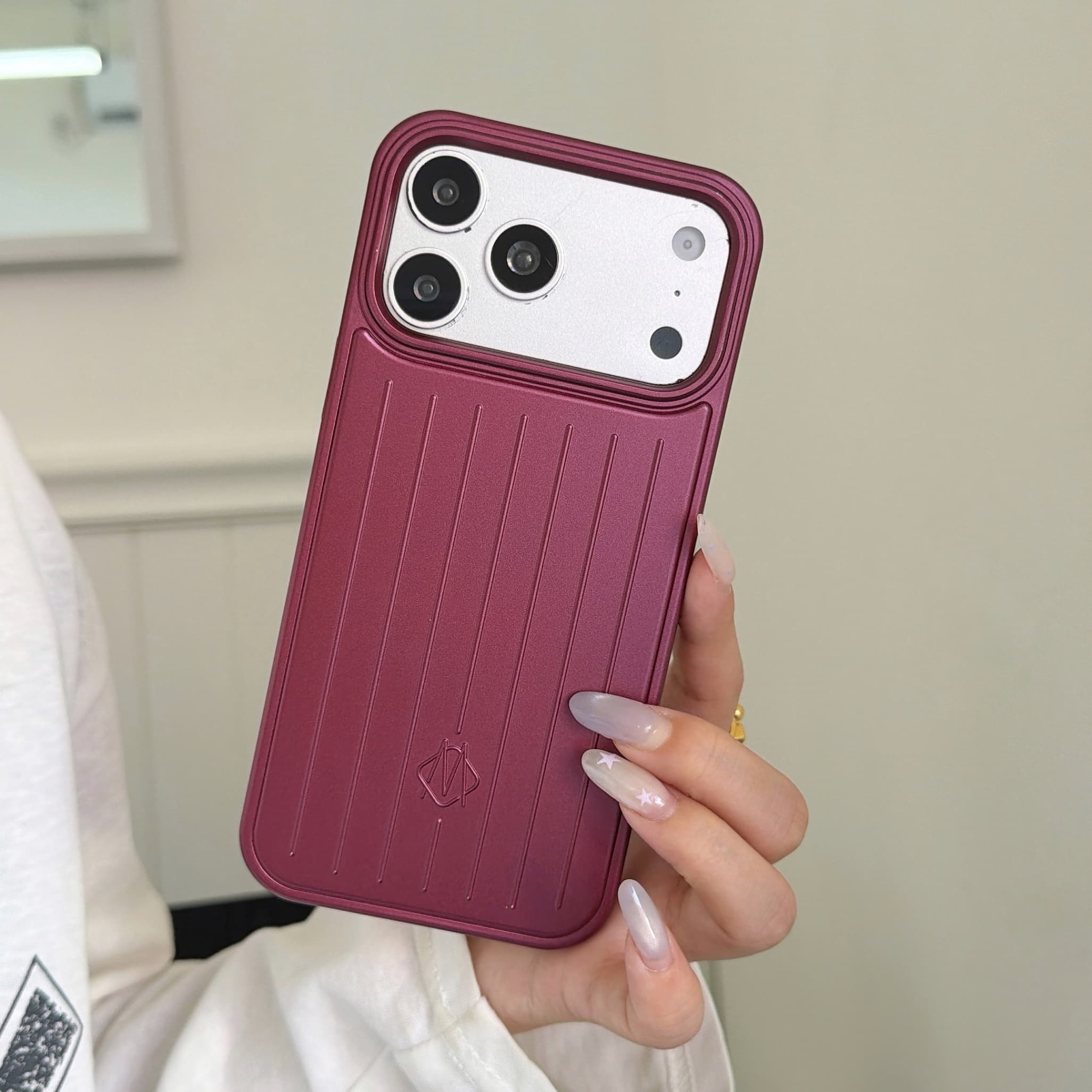 Coque iPhone 18 Pro Max XR OffMin pour iPhone 18 Pro Max, sans Redmi, en acrylique, grand format, renforcée, 2,0 mm, 200, neuve, pliable, en carton.