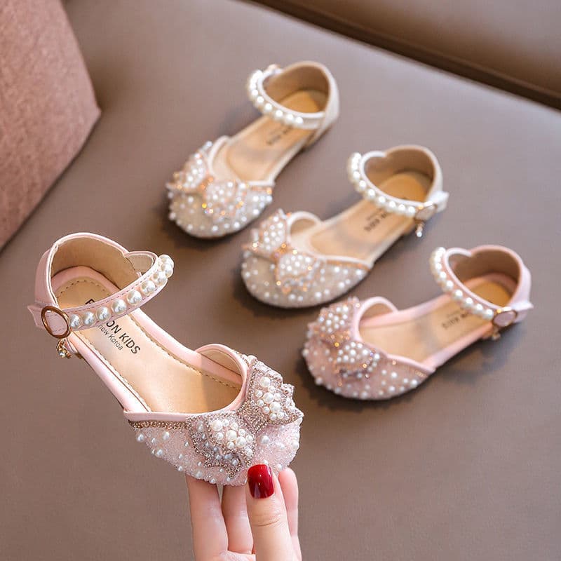 Girls Sandals 2025 New Small And Medium Children's Soft Bottom Closed Toe Princess Shoes Non Slip Rhinestone Children's Princess Shoes Sparkling