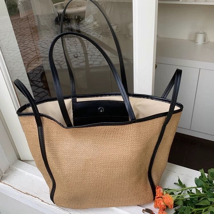 Straw Fashion 2025 New Vacation Woven Tote Large Capacity Commuter Beach Shoulder Bag