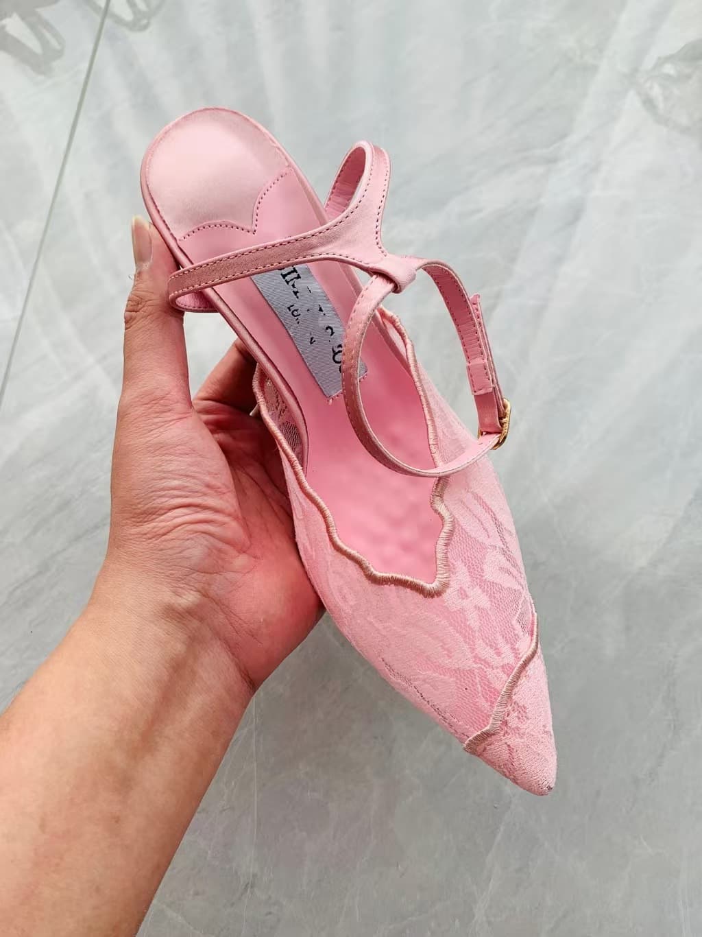 Sandales à lacets tendance 2026, bout pointu de princesse, talon fin, maille brodée, chaussures à talons hauts polyvalentes, élégantes et