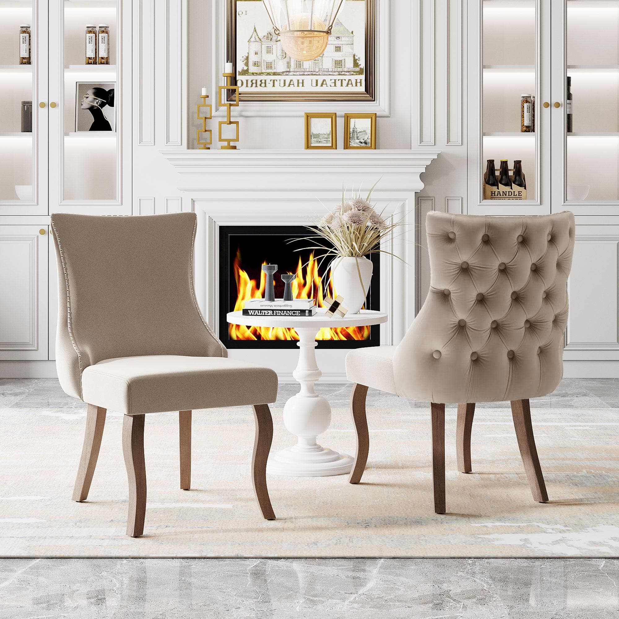 Ensemble de 2 chaises de salle à manger rembourrées en velours avec détails à boutons et clous métalliques, Beige