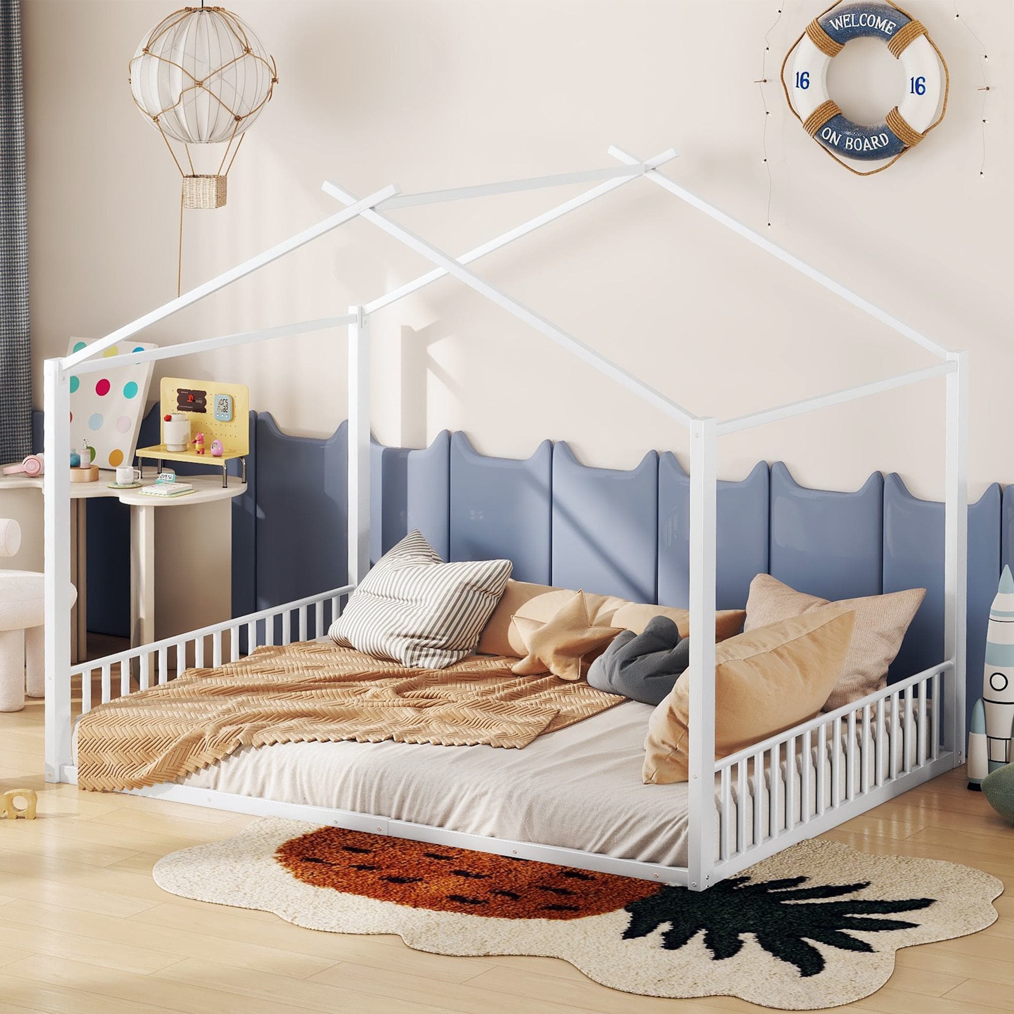 Lit double, Lit 2 places rembourré 140×200 cm, lit en fer en forme de maison, sans matelas, Blanc Aosom France