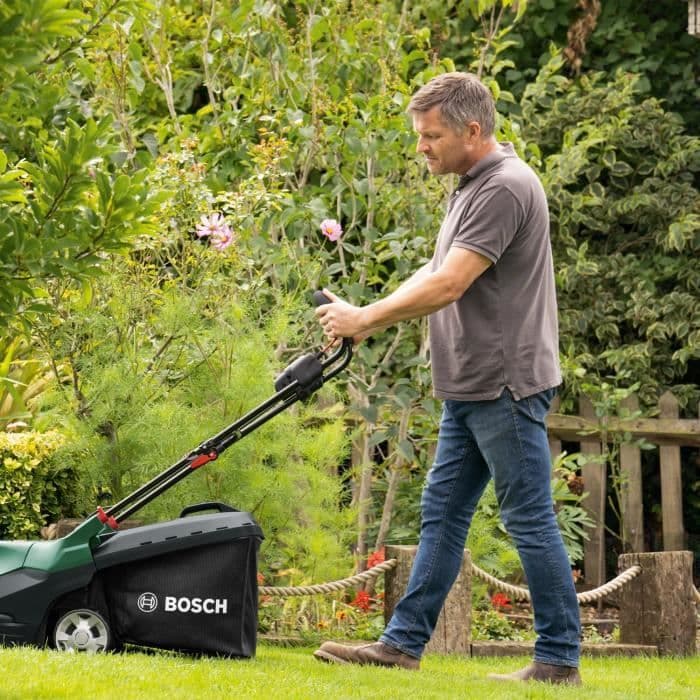 Bosch Tondeuse sans fil 36V-40-650 - sans batterie ni chargeur