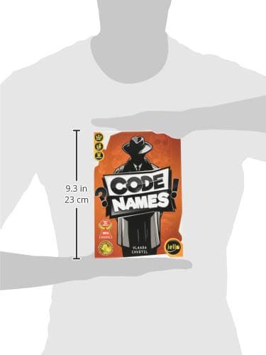 IELLO CODENAMES – Le jeu culte de déduction - Plébiscité par des milliers de joueurs ! Trouvez les bons mots et évitez l’assassin – Jeu de société addictif en équipe pour des soirées inoubliables - VF