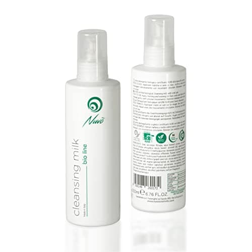 Nuvo' - Lait Nettoyant Visage à la Bave d Escargot, Acide Hyaluronique, Élimine les Impuretés Sans Dessécher la Peau, Formulation Délicate pour un Nettoyage Quotidien, Made in Italy, 200 ml