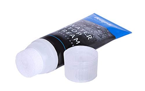 Kaps Crème de Chaussure Imperméabilisante de Qualité pour Bottes en Cuir Lisse, Alimentation avec Applicateur de Cire Naturelle et Éponge, Arrêt D'eau, Plusieurs Couleurs (118 - Noir)