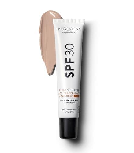 MÁDARA Organic Skincare | Écran solaire anti-âge pour le visage aux cellules souches végétales SPF30-40 ml, écran solaire minéral teinté, UVA/UVB à large spectre, certifié COSMOS Natural.