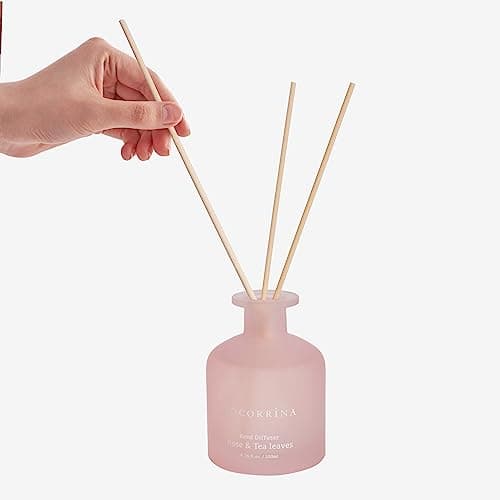 Cocorrína diffuseur de Parfum - Rose et Feuilles de thé 200ml parfums d'intérieur avec bâtonnets Diffuseur Reed d'huiles essentielles pour la Chambre à Coucher, la Salle de Bain, l'étagère et
