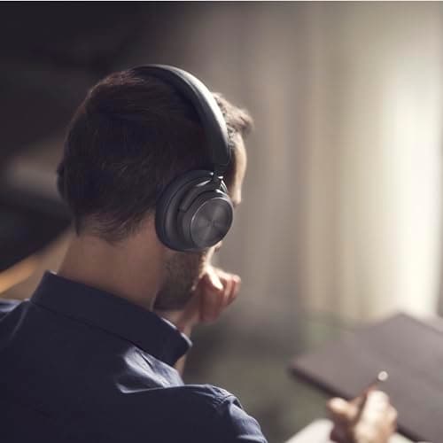 Bang & Olufsen Beoplay HX - Casque Haut de Gamme Bluetooth Réduction de bruit Sans Fil, 6 Microphones, Jusqu’à 40 heures d’Autonomie, Casque Audio et Étui de Transport - Noir
