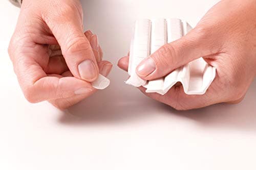 UHU Patafix blanche - pastilles adhésives prédécoupées, pâte à fixer, repositionnables, blanche, 80 pastilles