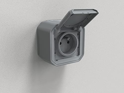 LEGRAND - Prise Etanche IP55 avec Terre Plexo - Prise 2P+T 16A Complète avec Volet - Pour Pose en Apparent - Gris