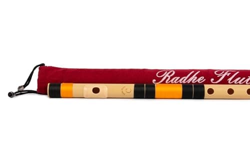 Radhe Flutes | C Bansuri central pour droitier | accordé avec Tanpura A = 440 Hz | Flûte en PVC + housse en velours + cours de flûte hindi et anglaise (noir et orange)