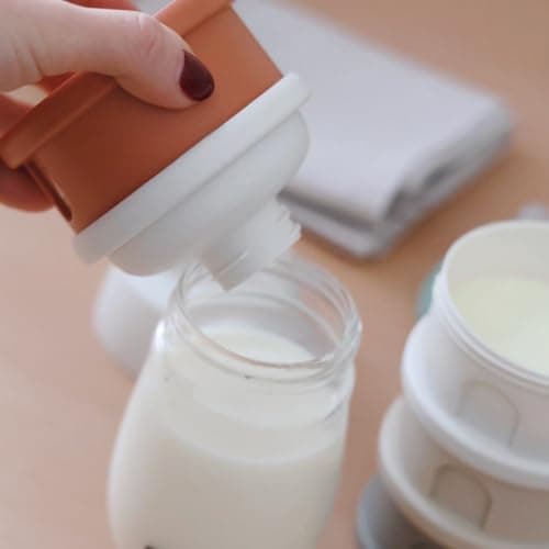 BÉABA, Boite doseuse de Lait en Poudre Empilable, 100% Hermétique, 4 Compartiments, Made in France, Grande contenance, Usage Evolutif, Facile à transporter, Beige/Terracotta