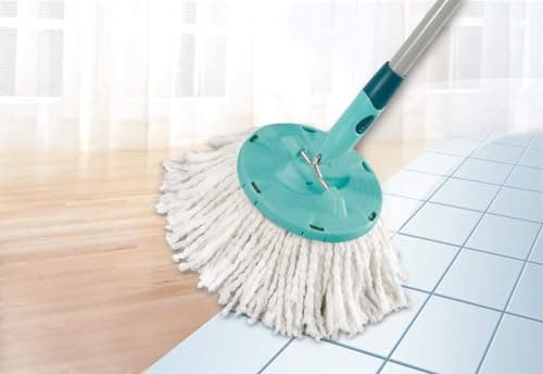 Leifheit lot de 2 têtes de rechange Clean Twist Disc Mop, idéal pour les carrelages et sols en pierre, microfibre absorbante eau et saleté, franges de remplacement, facile à changer