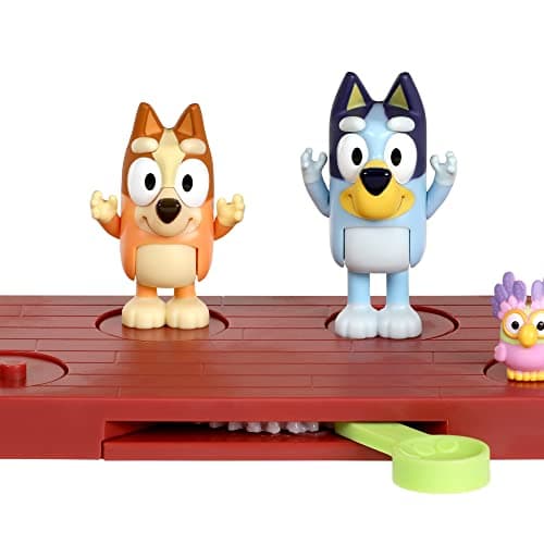BlueY Maison de (lumières et Sons) avec Accessoires et Deux Figurines articulées