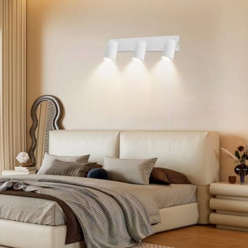 TaFiCo Applique Murale Intérieure avec Prise et Interrupteur 3 Spots - Blanc GU10 Lampe de Chevet Murale Moderne Tourner 350° - Lampe Murale pour Chambre Salon Couloir Peinture Murale - Sans Ampoules