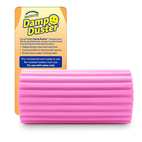 Scrub Daddy Damp Duster - Eponge Magique de Nettoyage Attrape Poussiere, Plumeau Lavable Depoussierant- Lingette Poussiere Humide Antistatique Qui Piège la Poussière et se Rince Facilement - Rose