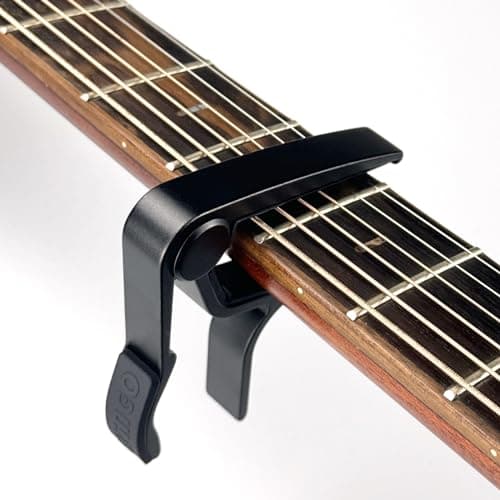 WiNGO Capodastre Guitare, Alliage Capo de Guitare Pour Folk 6 Cordes Guitare, Guitare Electrique et Acoustique Ukulélé, Mandoline et Banjo Avec 5 Médiators, Noir.