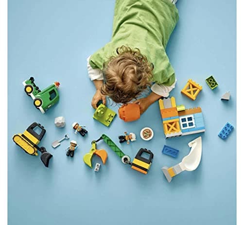 LEGO Duplo Ma Ville Le Chantier de Construction avec Grue, Bulldozer et Bétonnière - Jouet Sensoriel avec de Grandes Briques, Sons et Lumières - Idée Cadeau pour Garçons et Filles Dès 2 Ans 10990