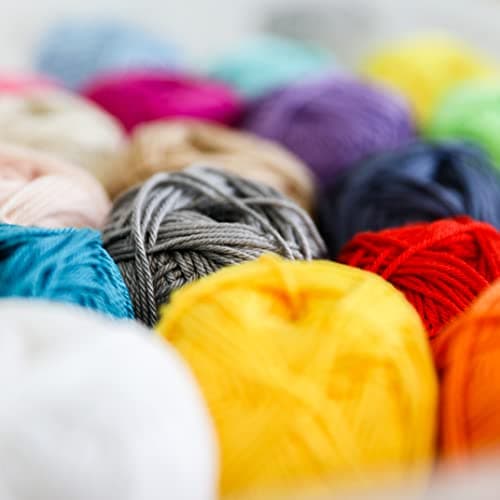 Gründl Laine Cotton Quick uni - laine fine pour crocheter - fil à tricoter – fil à crocheter – brillant et doux pour la peau – 100 % coton – 1 pelote 50 g / 125 m – taille d’aiguille 3 - 4 - cerise