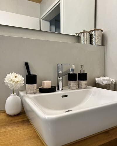 Ensemble Accessoires de Salle de Bains 4 pièces Effet Marbre Noir et Beige Coro