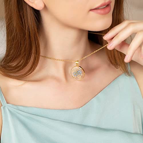 Collier de fleurs pressées en dentelle Myosotis et Queen Anne | Collier de fleurs pressées en or | Colliers personnalisés faits à la main pour femmes | Bijoux Myosotis | collier femme | 45 CM