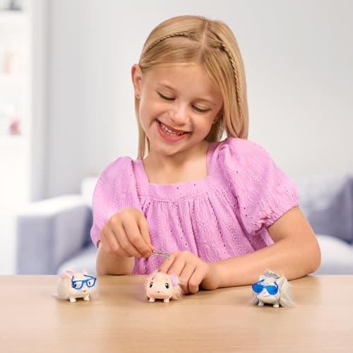 Little Live Pets Mama Surprise - Lapin Occupe-toi de la Maman Elle Attend 3 bébés ! Lapin interactif et Set de Jeu clapier Plus de 20 Sons et réactions Accessoires pour Les bébés À partir de 4 Ans