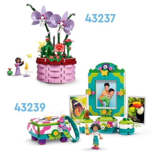 LEGO ǀ Disney Encanto La Maison Magique des Madrigal, Set de Construction pour Enfants avec Une Mini-poupée Mirabel, Jouet Amusant pour Les Filles et Garçons de 7 Ans et Plus 43245