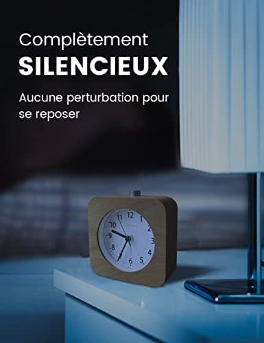 aboveClock Reveil Matin à Piles, Reveil Bois, Réveil Silencieux sans Tic Tac, Reveil Analogique de Voyage Lumineux avec Fonction Snooze, Reveil à Aiguilles Alarme Sonore Croissante【Bois Clair】