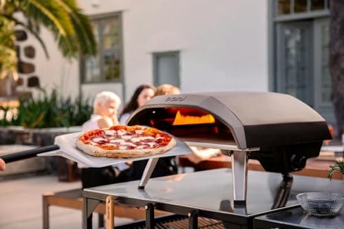 Ooni Koda 16 Four à Pizza à gaz – 37mBar Four à Pizza extérieur – Four à Pizza Portable – Cuire d'authentiques Pizzas sur Pierre en 60 Secondes – (FR|BE|CZ|IE|IT||LV|LT|LU|PT- 37 mBar)