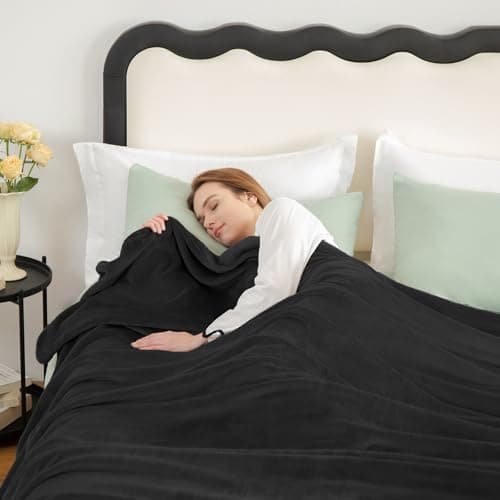 WAVVE Plaid Couverture Polaire Flanelle en Microfibre, Jeté de Canapé 230x270 Noir, Couverture lit Jete de Canape 2 Personnes, Plaid Fourrure Grand Chaud et Doux en Peluche, 270x230