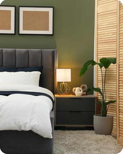 EDISHINE Lampe de Chevet avec Abat-jour en Lin Blanc et Base Doré Métallique en Forme de Diamant, E14 Ampoule LED Incluse de 2700K Blanc Chaud, Lampe de Table Moderne pour Chambre, Bureau, Salon