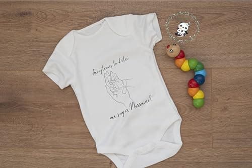 Body Bébé Blanc - Dessin Main de Marraine et Main de Bébé - Taille Unique Aléatoire (Manches Courtes ou Longues selon Stock) - Cadeau Annonce Grossesse pour Marraine