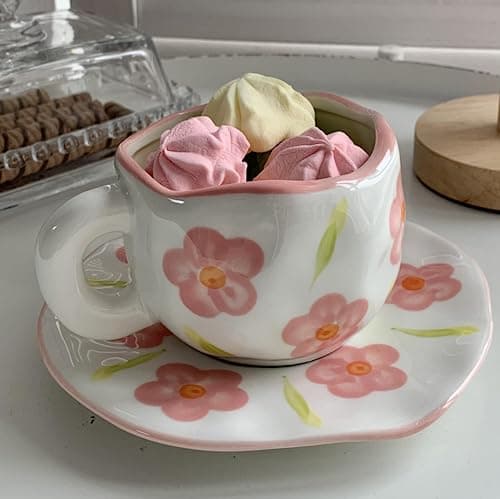 Disoza Set de Tasses à Café Avec Soucoupe Douces Fleurs Tasse Cadeaux d'Anniversaire Pour Les Femmes Tasse à Café avec Soucoupe 250 ML Céramique Tasse Cadeau d'Anniversaire Pour Les Femmes Fille Maman